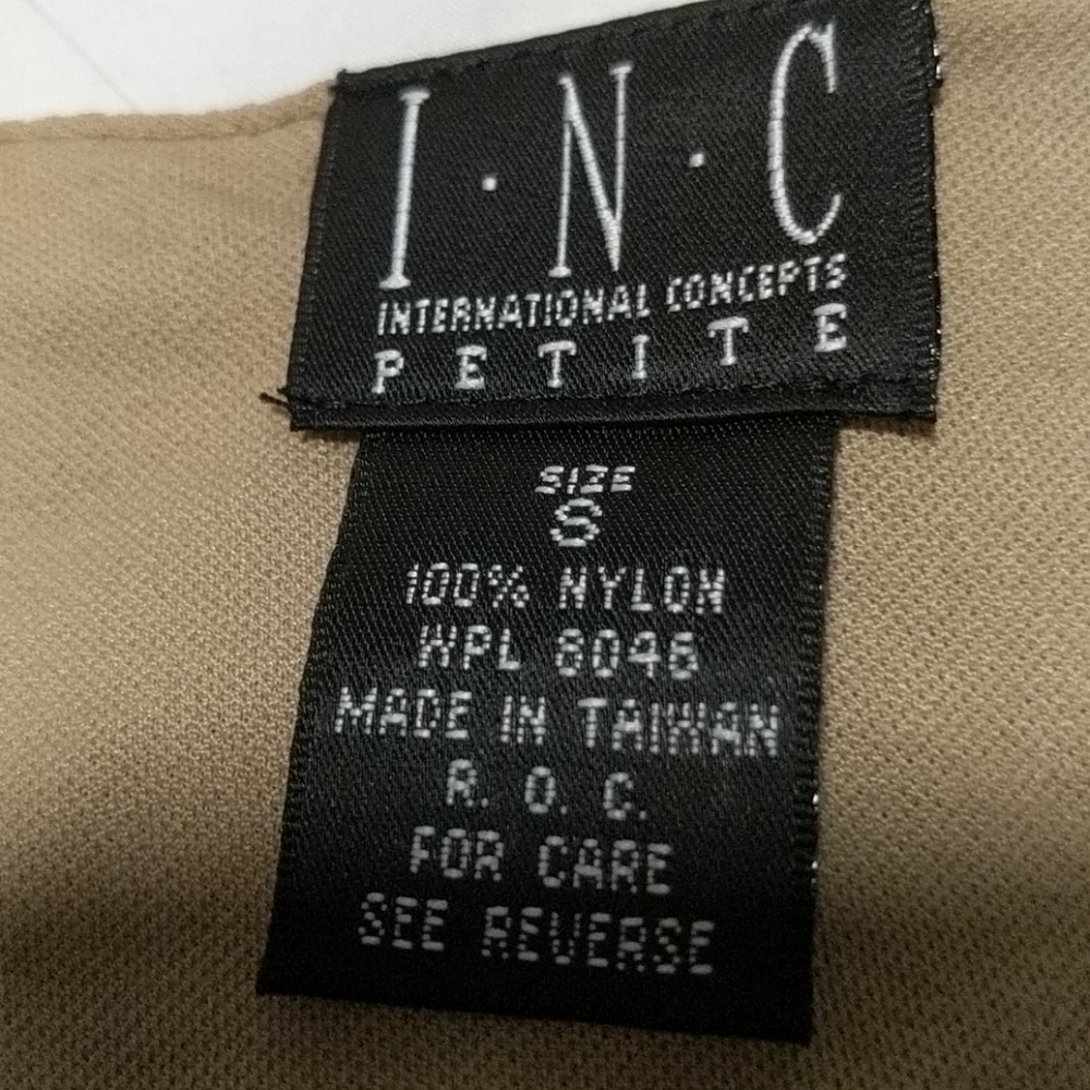 Top - Picture 2 of 3